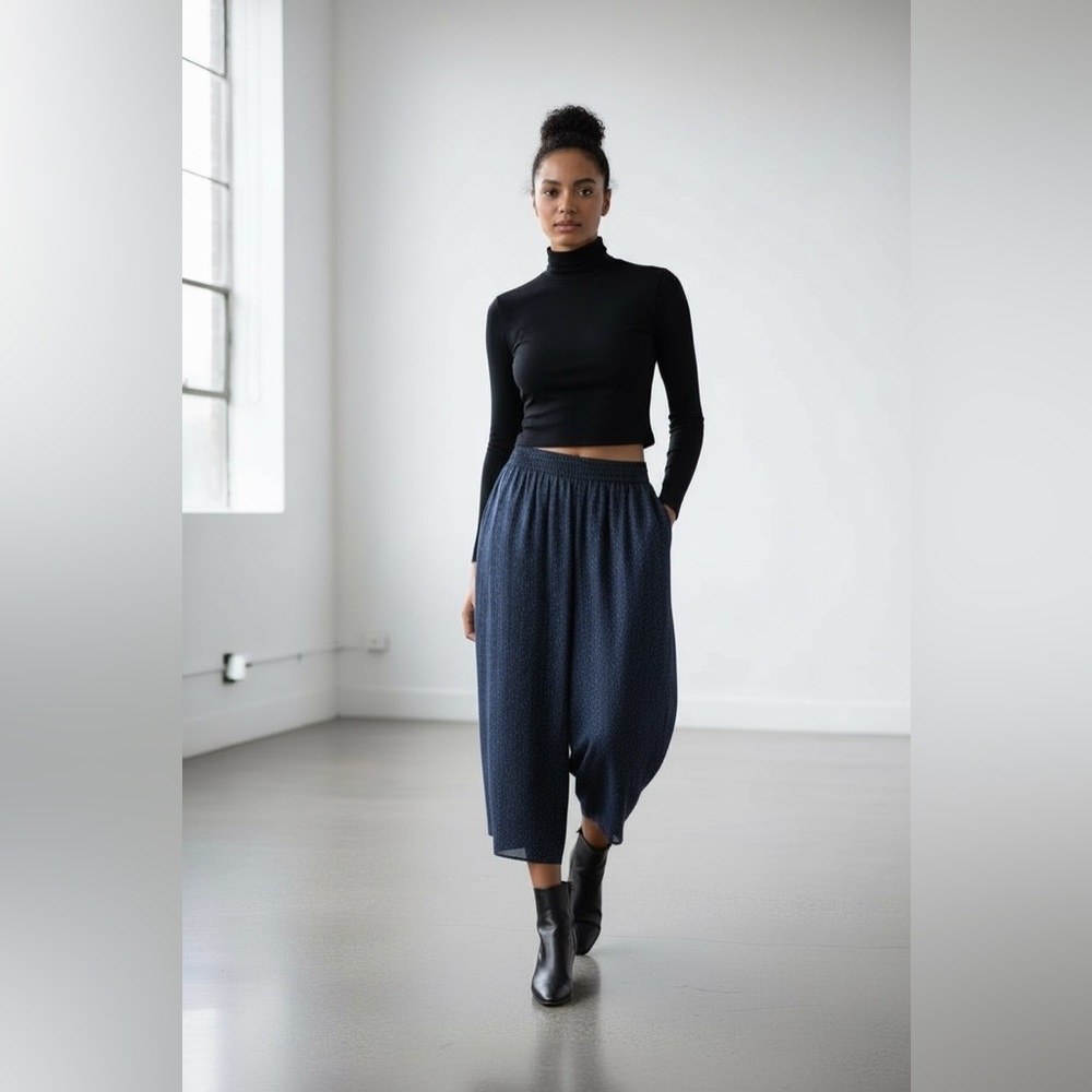 Halogen Navy & Black Geometric Print Culottes Size M